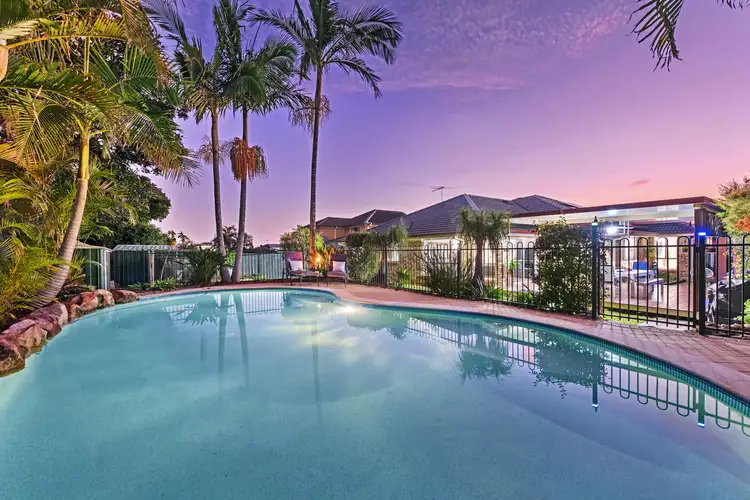 18 Chilton Crescent, North Lakes QLD 4509
