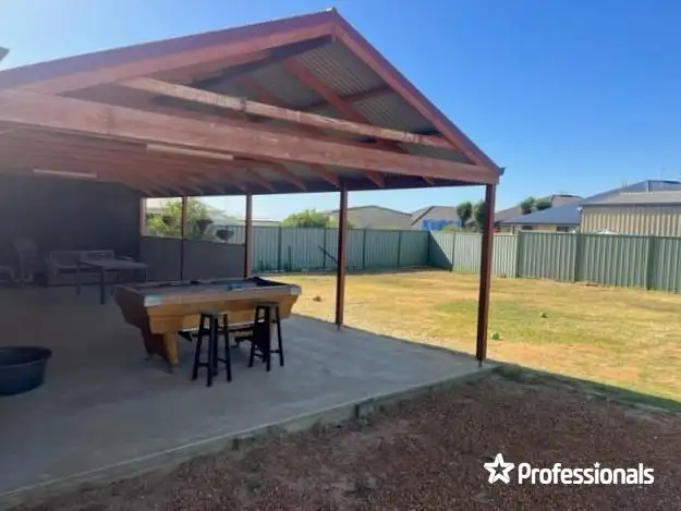 Third view of Homely house listing, 26 Halfmoon Drive, Waggrakine WA 6530