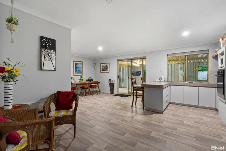 3 Lyrebird Loop, Seville Grove WA 6112