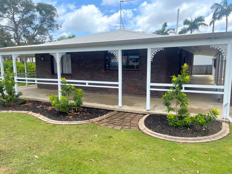 4 Picnic  Street, Pialba QLD 4655