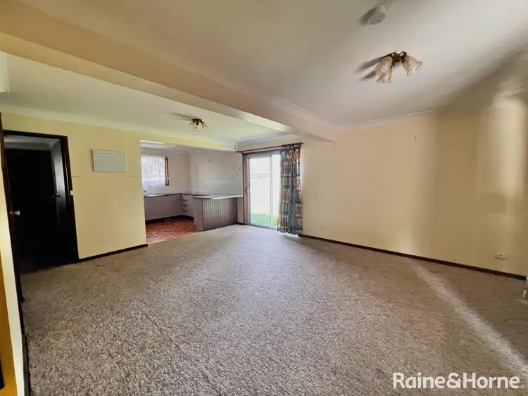 2/18 Mcdonald Avenue, Nowra NSW 2541