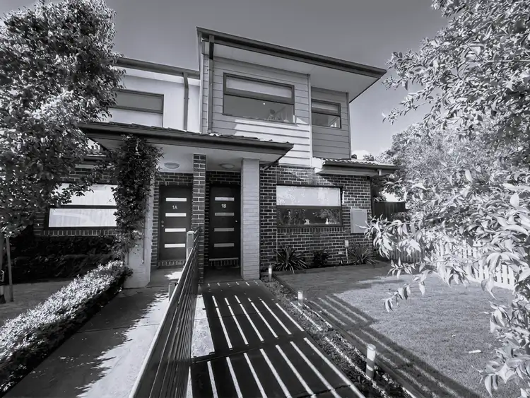 2A Cormac Street