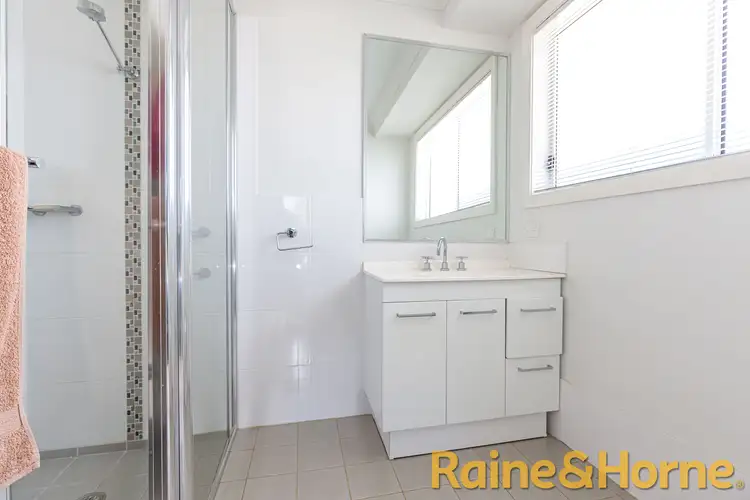 Seventh view of Homely house listing, 5 Durum Circuit, Dubbo NSW 2830