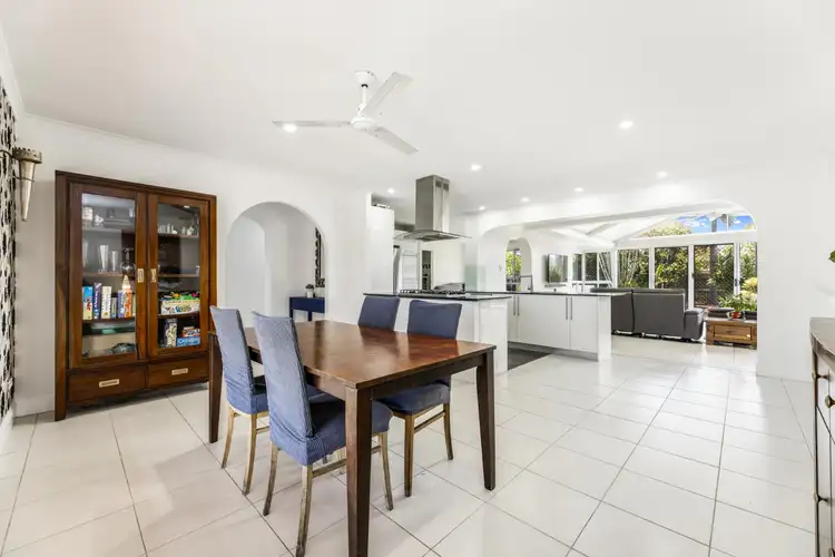 32 Maryann Street, Golden Beach QLD 4551