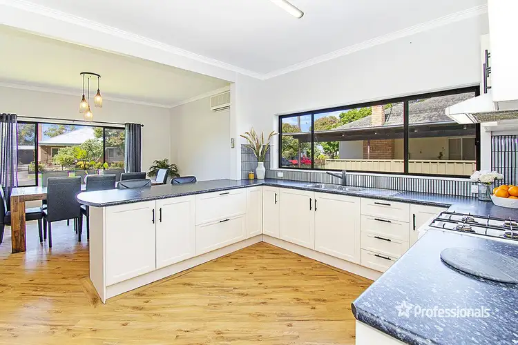 Sixth view of Homely house listing, 7 Clifford Street, Hamilton VIC 3300