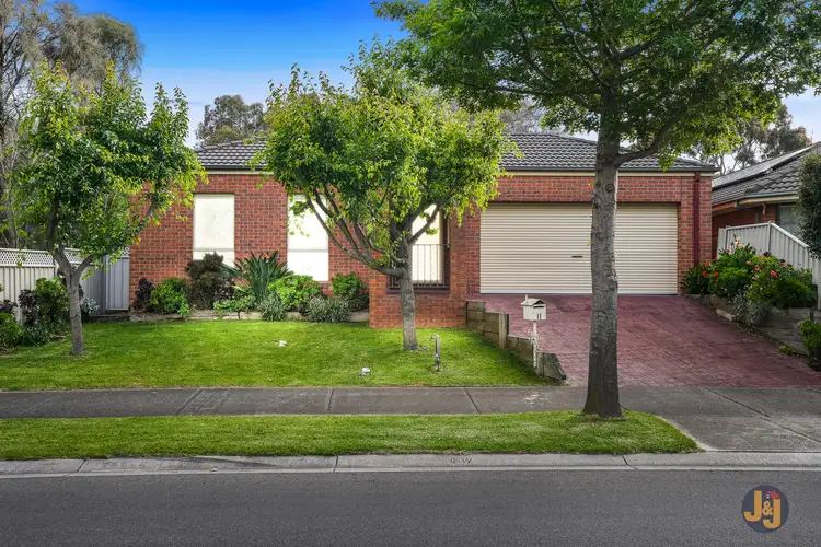 11 Creekwood Drive, Craigieburn VIC 3064