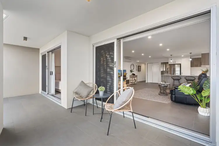 2/15 Besham Parade, Wynnum QLD 4178