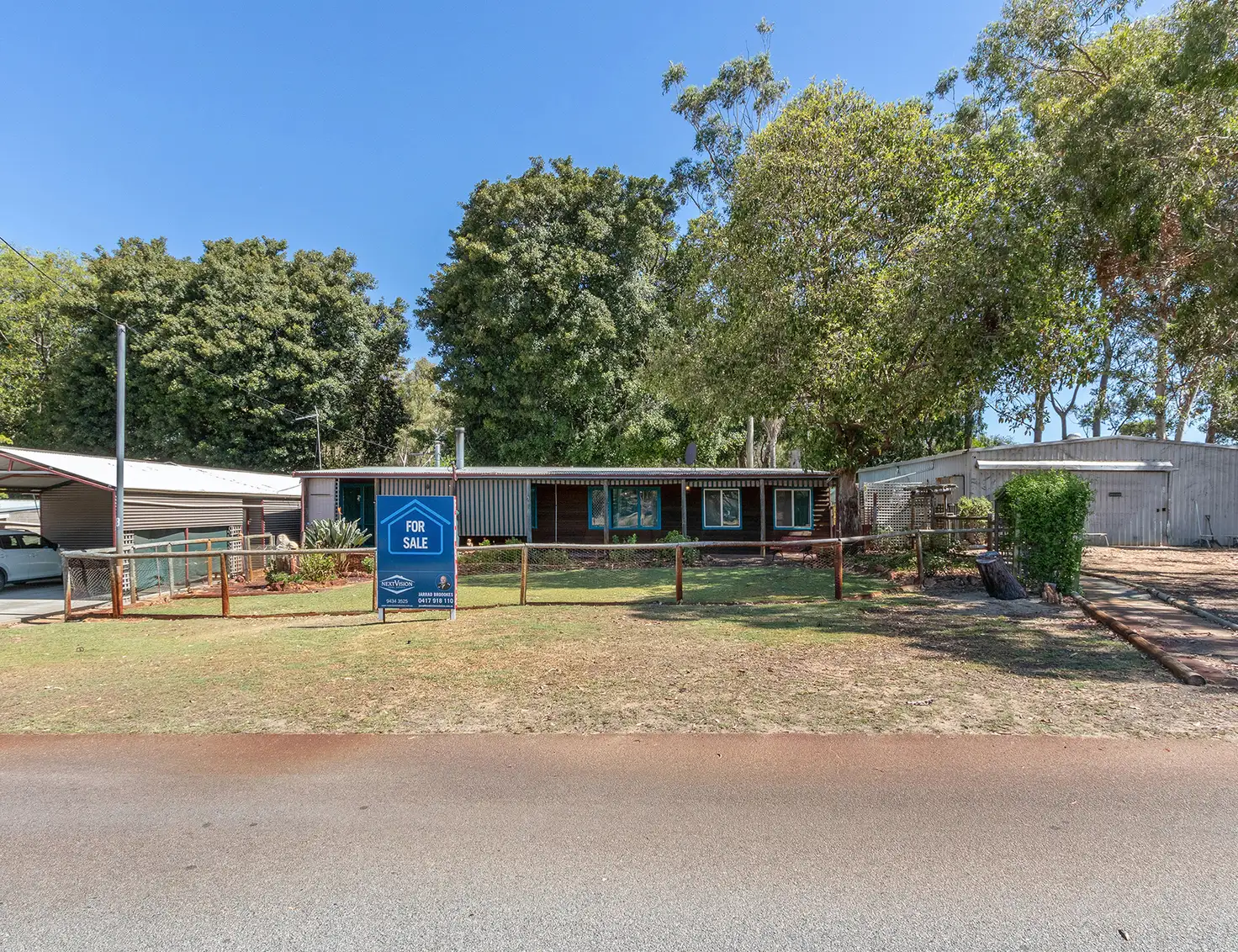 Main view of Homely house listing, 8 Mortimer St, Wattleup WA 6166