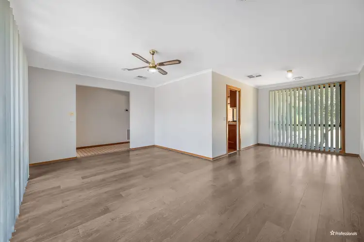 Fourth view of Homely house listing, 2 Alabama Close, Hoppers Crossing VIC 3029