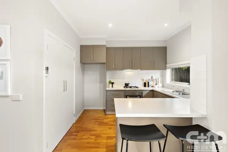 Fourth view of Homely townhouse listing, 2/48 Watt Avenue, Oak Park VIC 3046