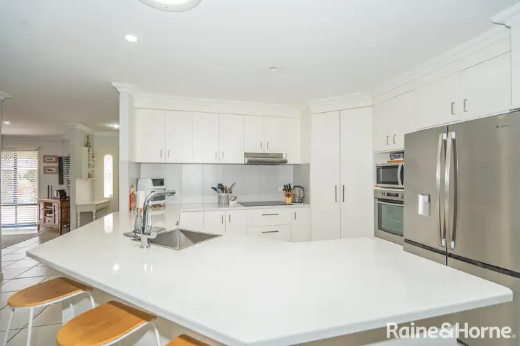 Second view of Homely house listing, 3 Arlington Court, Kawungan QLD 4655