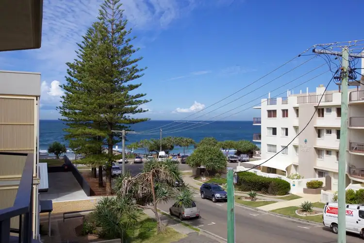 Main view of Homely unit listing, 3/11 Dingle Avenue, Kings Beach QLD 4551