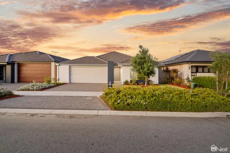 18 Cadaga Way, Piara Waters WA 6112