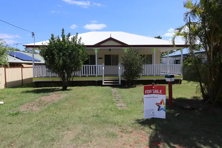 Fourth view of Homely house listing, 10 Marroo Street, Coochiemudlo Island QLD 4184