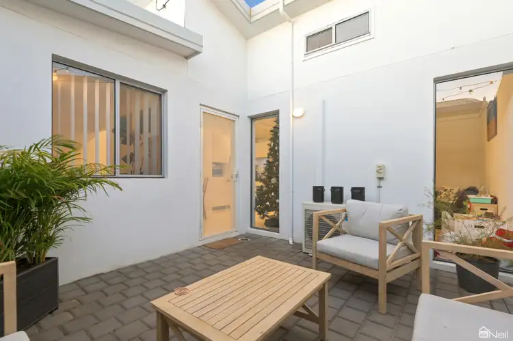 Seventh view of Homely house listing, 2 Zambezi Street, Southern River WA 6110