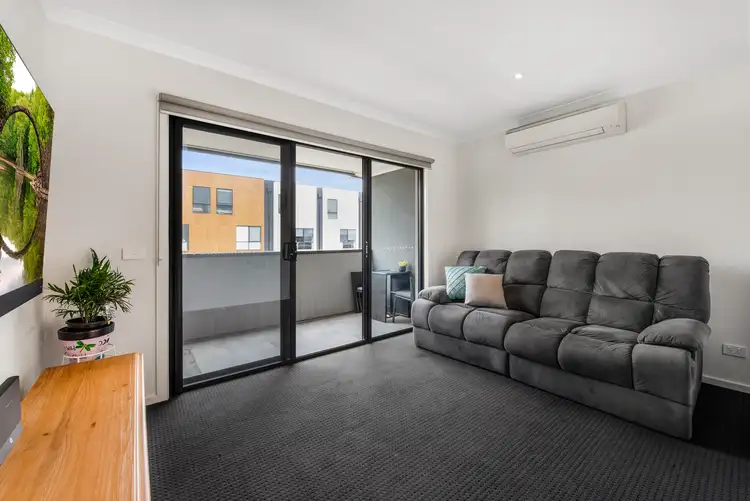 Fifth view of Homely townhouse listing, 7/1 Village Way, Pakenham VIC 3810