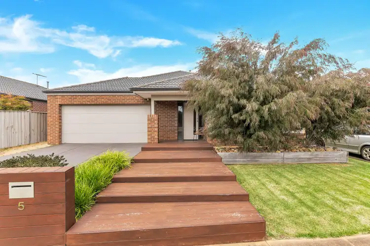 5 Aviary Terrace, Williams Landing VIC 3027