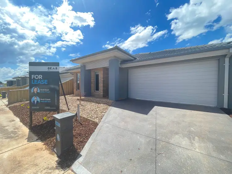 6 Stilo Crescent