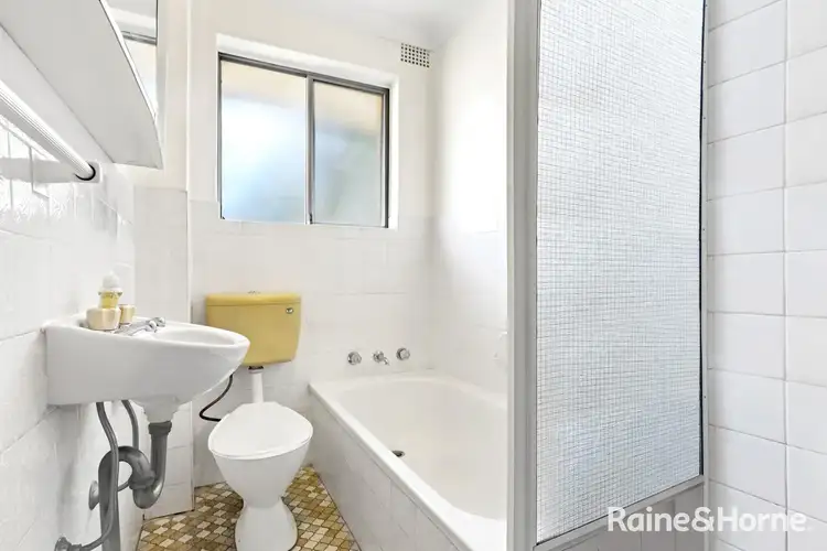 Sixth view of Homely unit listing, 4/41-43 Calliope Street, Guildford NSW 2161