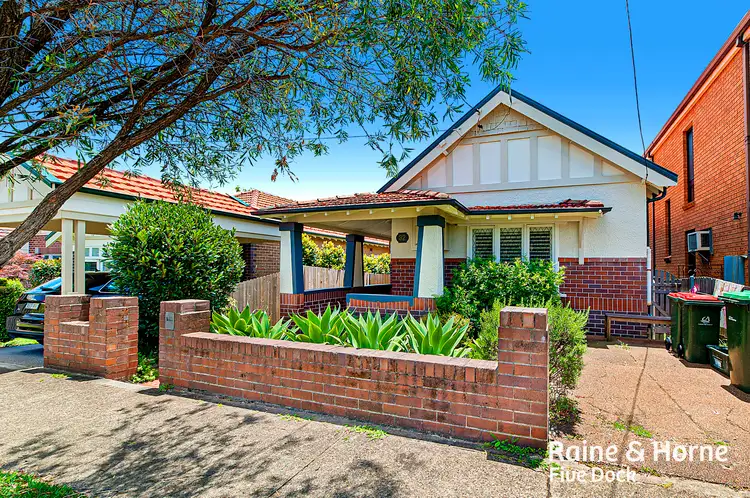 32 Edenholme Road,, Russell Lea NSW 2046