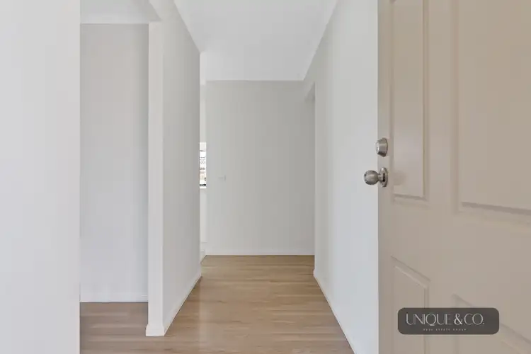 Fifth view of Homely house listing, 8 Swinburne Court, Truganina VIC 3029