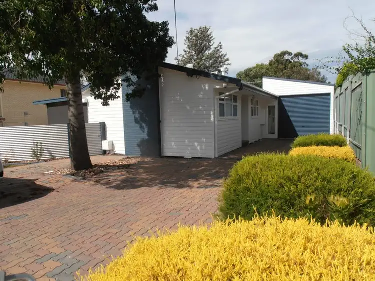 41 Reservoir Road