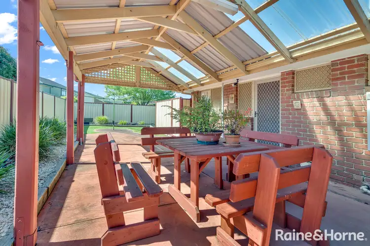 1/15 Northern Crescent, Craigieburn VIC 3064