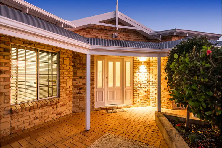 Second view of Homely house listing, 11 Greenlea Rise, Leeming WA 6149
