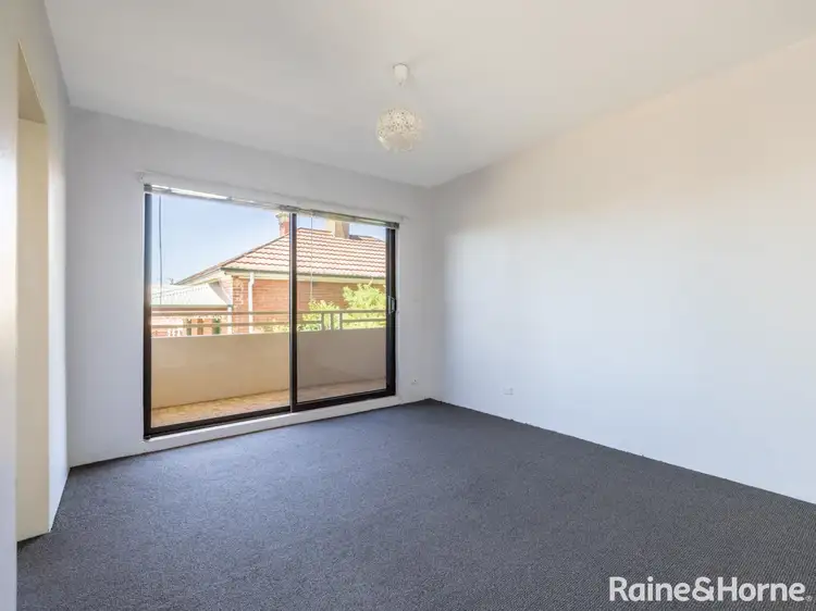 Fifth view of Homely house listing, 1/214 Keppel Street, Bathurst NSW 2795
