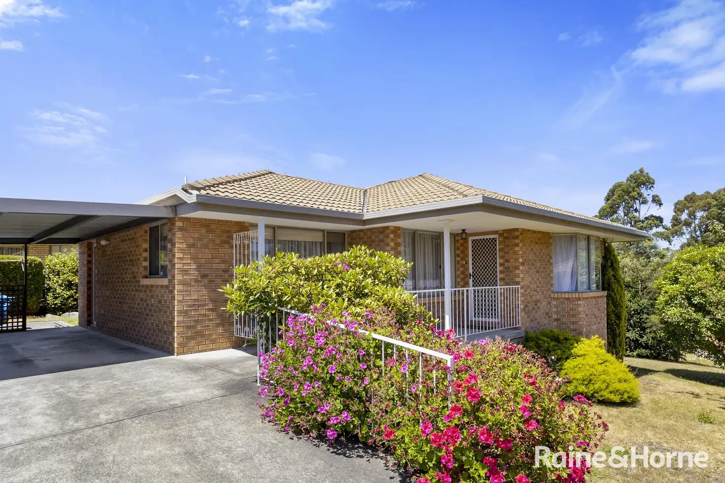 Main view of Homely villa listing, 13 Fairway Drive, Kingston TAS 7050
