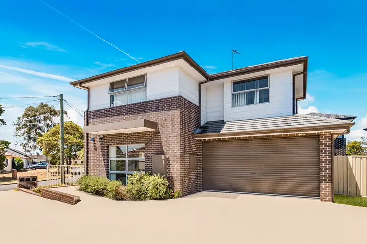 Main view of Homely townhouse listing, 1/6 Thompson Avenue, St Marys NSW 2760