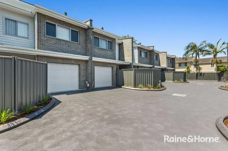 2/19-21 Donnison Street West, West Gosford NSW 2250