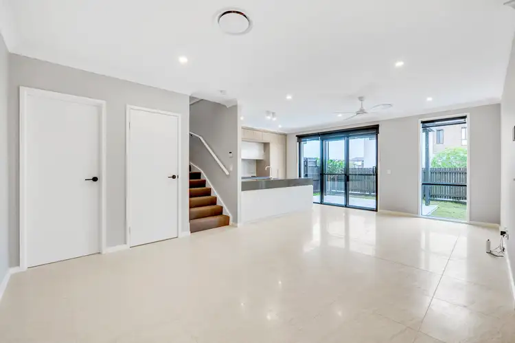 17/1 Citron Cres, Helensvale QLD 4212