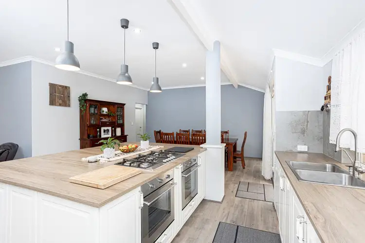 Fifth view of Homely house listing, 43 Cadoux Loop, Hocking WA 6065