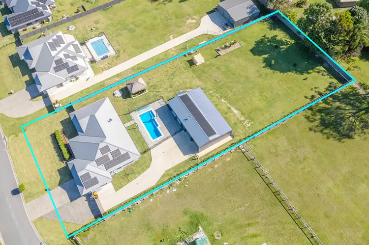 8 Halcot Court, Caboolture QLD 4510
