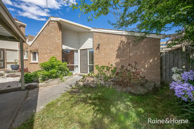 10/28-30 Darbyshire Street, Sunbury VIC 3429