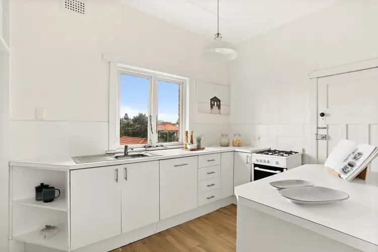 Third view of Homely apartment listing, 5/23 Beach Road, Bondi Beach NSW 2026
