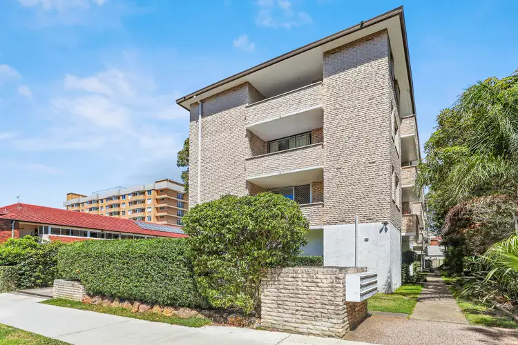 Sixth view of Homely apartment listing, 6/18 Wellington Street, Bondi NSW 2026