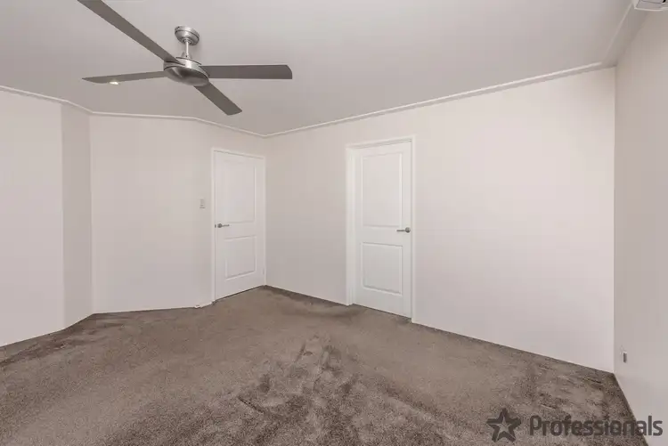 Sixth view of Homely house listing, 31 Spindrift Vista, Glenfield WA 6532