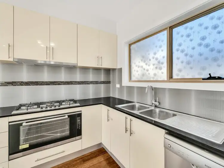 Sixth view of Homely townhouse listing, 2/3 Evans Court, Broadmeadows VIC 3047