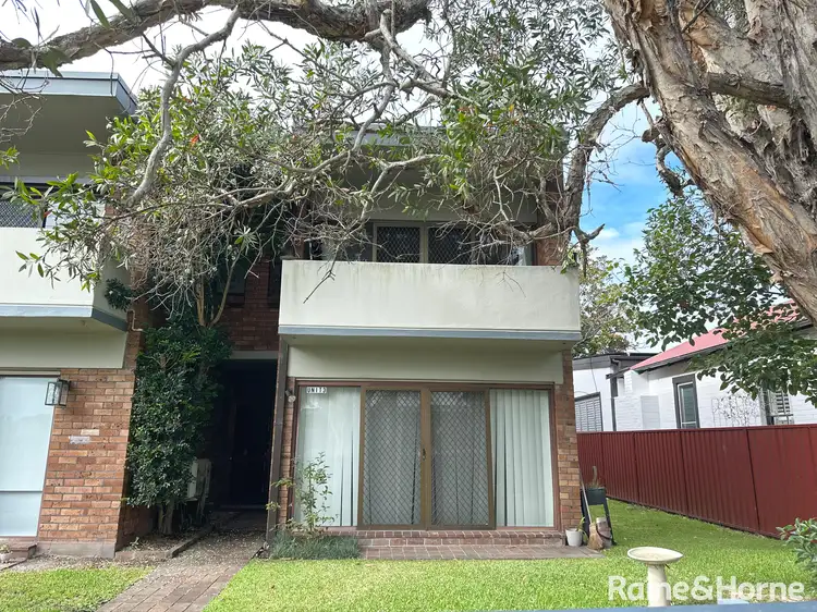 3/11 Young Street, Georgetown NSW 2298