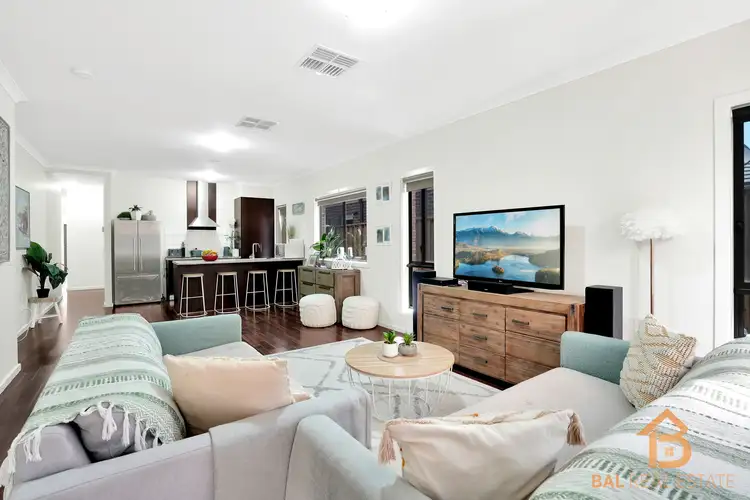 Sixth view of Homely house listing, 8 Embleton Chase, Weir Views VIC 3338