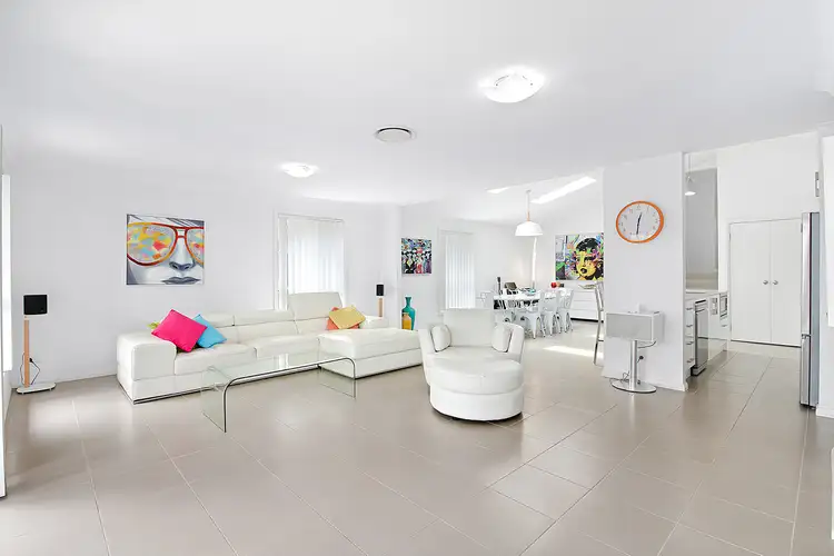21 Allom Street, Ropes Crossing NSW 2760