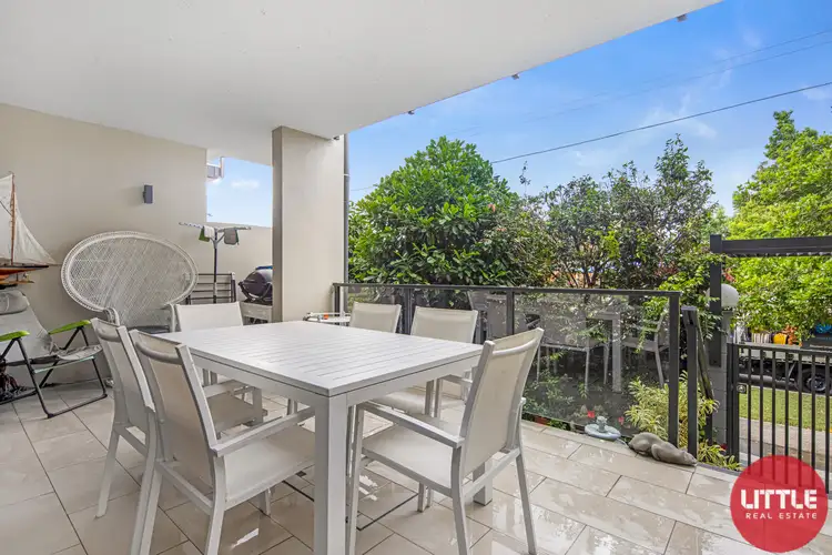 2/66 Allen Street, Hamilton QLD 4007