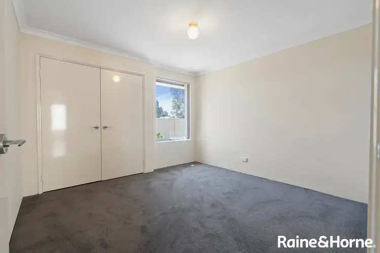 Seventh view of Homely unit listing, 9/9 Gladstone road, Armadale WA 6112