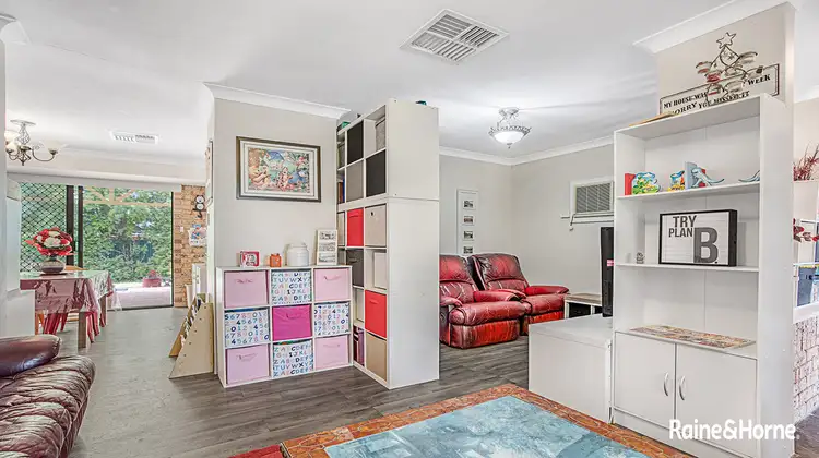 Fifth view of Homely house listing, 52 SILVERHILL LOOP, Seville Grove WA 6112