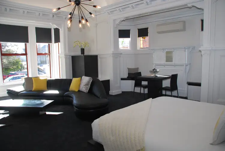 Young Suite, 23 Stoke Street