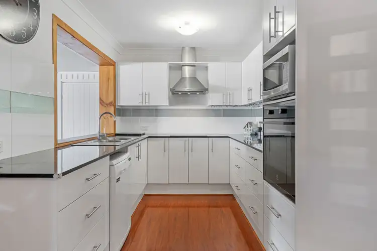 Sixth view of Homely house listing, 227 Cresthaven Avenue, Bateau Bay NSW 2261