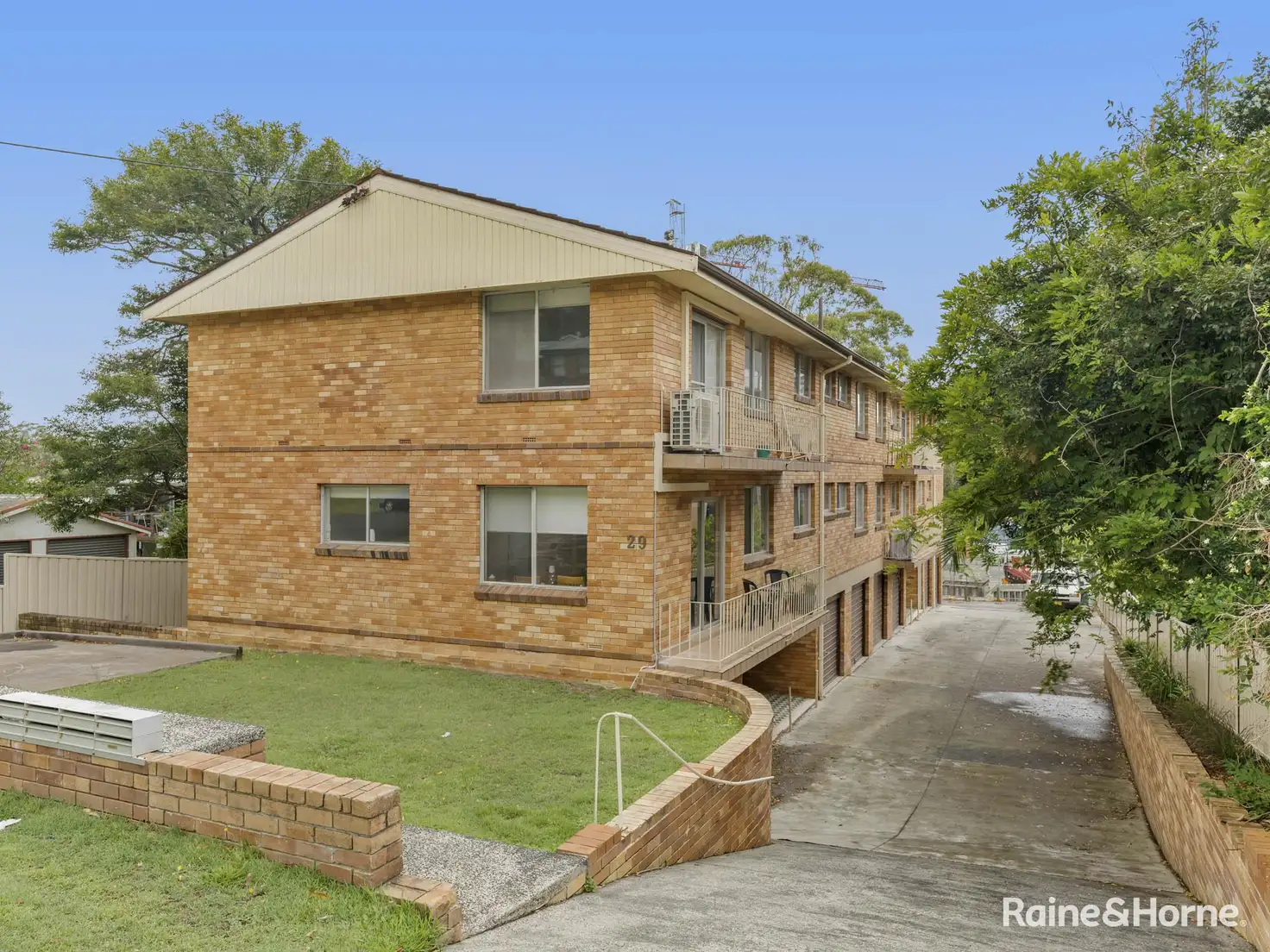 Main view of Homely unit listing, 4/29 Donnison Street West, West Gosford NSW 2250