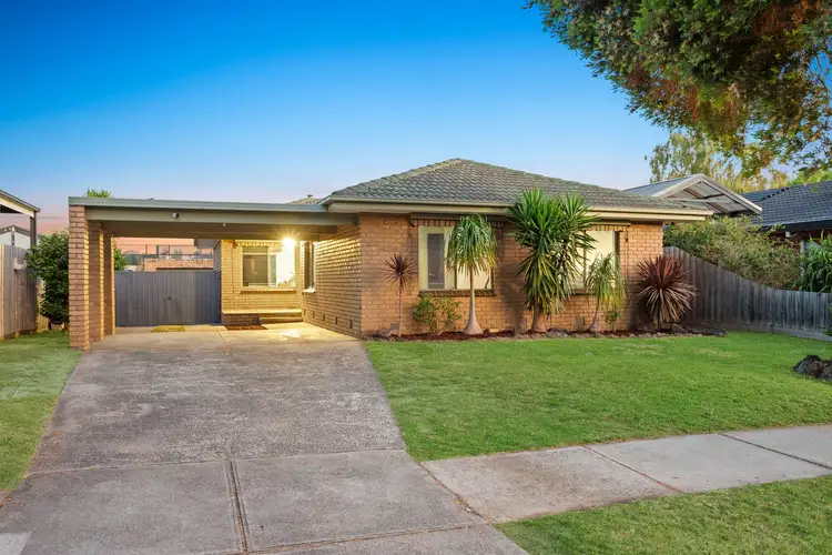 38 Dunsterville Crescent, Frankston VIC 3199